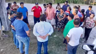 Pobladores de Atasta bloquean acceso al Centro de Proceso y Almacenamiento de Gas por fuga incontrolable