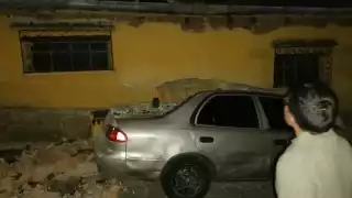 Algunas viviendas en Nueva Concepción, Guatemala, tuvieron derrumbes tras el sismo de este 16 de febrero