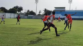 30 jóvenes continuarán entrenando a partir de este lunes 19 buscando llegar en el mejor nivel posible para ocupar un lugar en la plantilla de los Tigrillos