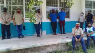 Una de las afectaciones fue la reducción al 50 por ciento del bono del trabajador de la educación del Cobaqroo