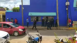 A través de la vía legal, Darly Cervera consiguió desalojar de una casa, con el apoyo de la Policía Municipal y de la SSP