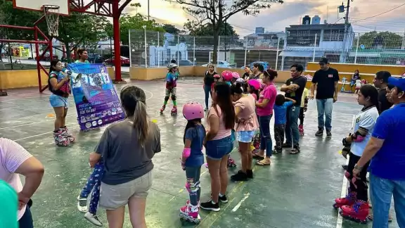 Un kilómetro recorrerán los competidores para ganar el reto principal.