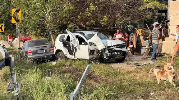 Cuatro vehículos estuvieron implicados en el accidente de tránsito