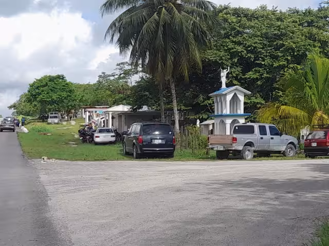 El cuerpo no presentaba huellas de violencia ni heridas, pero estaba sin ropa
