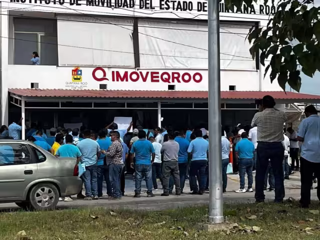 Los choferes de Mahahual y Bacalar protestaron recientemente.
