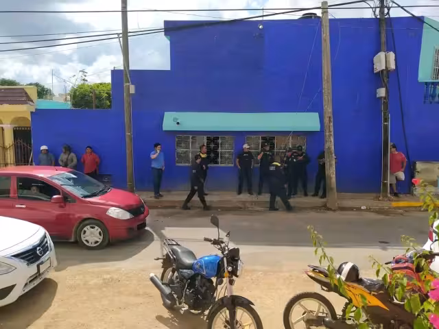 A través de la vía legal, Darly Cervera consiguió desalojar de una casa, con el apoyo de la Policía Municipal y de la SSP