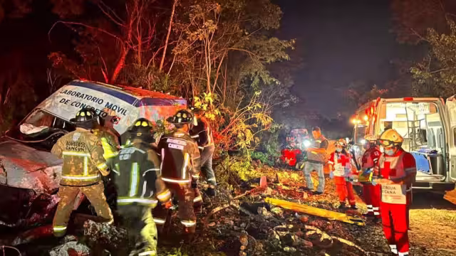 Un accidente ocurrió anoche en un camino de terracería hacia la colonia La Chiapaneca