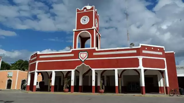 La afectada dijo que desde el pasado 3 de febrero informó al Alcalde que era víctima de hostigamiento por parte de Quijote