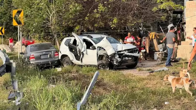 Cuatro vehículos estuvieron implicados en el accidente de tránsito