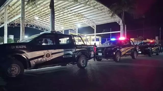 Policía Municipal detuvo a dos sospechosos por robo en Mococha