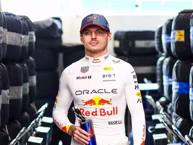 ¿Berrinche del piloto de Red Bull?