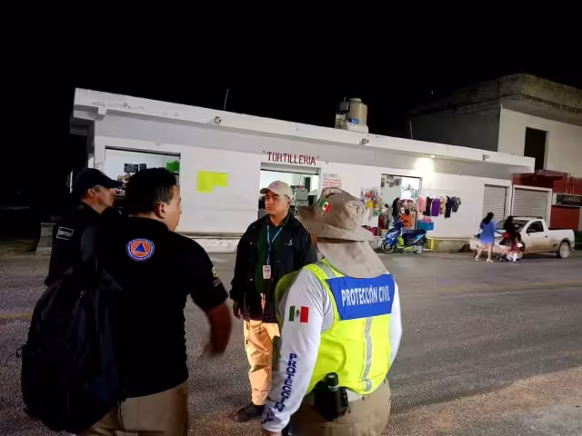 Autoridades federales y municipales buscan que nadie rompa la prohibición durante las fiestas