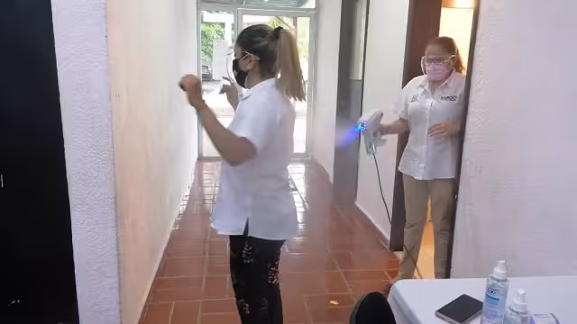 5 de los 8 abogados dentro de esta área dieron positivo a COVID-19