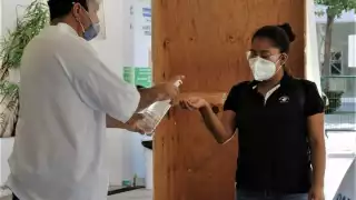 el Gobierno del Estado suspendió las actividades presenciales no esenciales