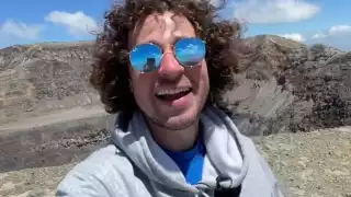 El Influencer compartió con sus seguidores su visita al volcán Ilamatepec a través de sus historias.