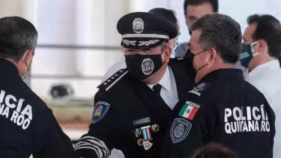 Tras haber dirigido el discurso inicial, Capella fue anunciado como "Licenciado", sin dar indicios ni otra especificación sobre si asumirá el puesto que tenía anteriormente Tras haber dirigido el discurso inicial, Capella fue anunciado como "Licenciado", sin dar indicios ni otra especificación sobre si asumirá el puesto que tenía anteriormente