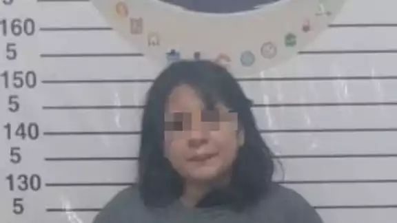La mujer, originaria de Veracruz y hermana de las víctimas, fue trasladada a la FGE Quintana Roo en Playa del Carmen