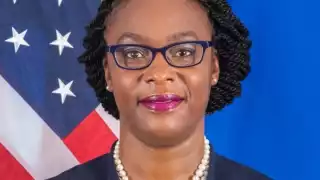 Dorothy Ngutter estará ocupando el lugar de Courtney Beale, quien fue trasladada a Washignton a un nuevo encargo