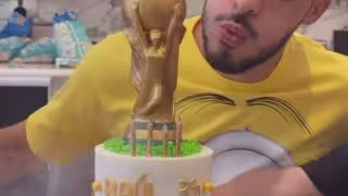 El curioso festejo de cumpleaños de Raúl Jiménez que a todos los mexicanos ilusiona en año mundialista