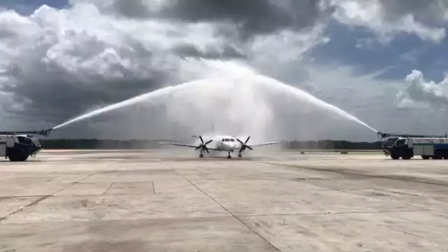 La aeronave inauguró la ruta Guatemala-Cancún de la TAG Airlines, que busca retomar destinos mexicanos para sus pasajeros