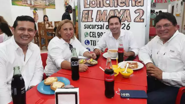 Mauricio Vila Dosal pasará la noche en la región poniente de Yucatán para atender a los pobladores