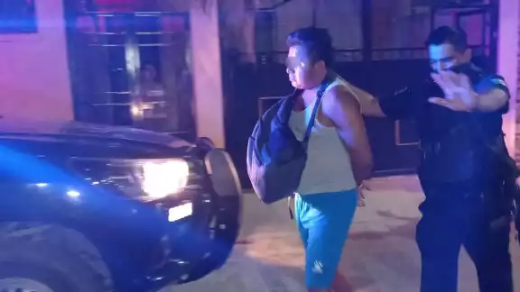 El hombre fue trasladado a las instalaciones de la Fiscalía General de Quintana Roo en la Riviera Maya El hombre fue trasladado a las instalaciones de la Fiscalía General de Quintana Roo en la Riviera Maya