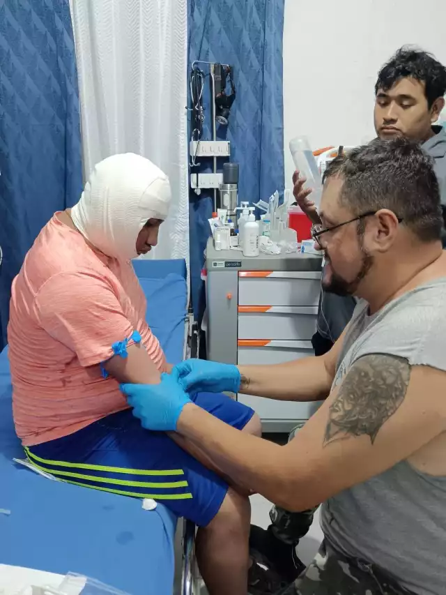 Auxilian a trabajador con 16 centímetros en Xul Há