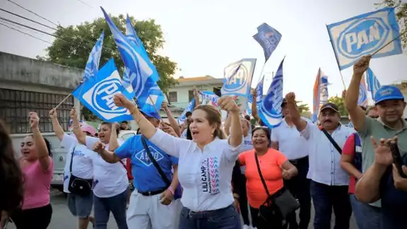 El Ieqroo le dio a la Alcaldesa 48 horas para cumplir con la paridad de género en su plantilla El Ieqroo le dio a la Alcaldesa 48 horas para cumplir con la paridad de género en su plantilla