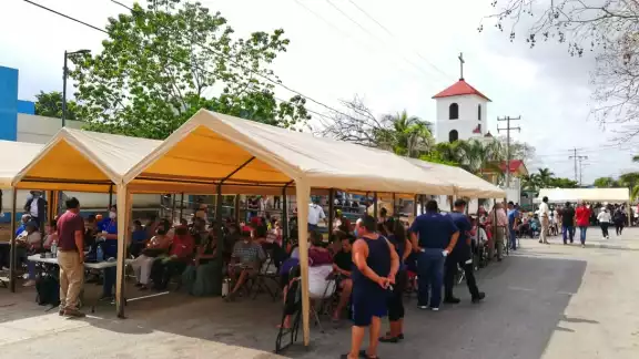 La vacunación de adultos mayores en Leona Vicario inició hoy La vacunación de adultos mayores en Leona Vicario inició hoy