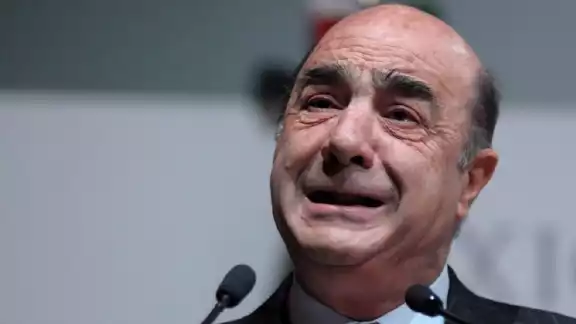 Jesús Murillo Karam presenta cargos por los desaparecidos de Ayotzinapa