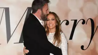 Jlo y Ben Affleck se comprometieron hace algunos días con un gran anillo, ahora estarían firmando sus acuerdos prematrimoniales