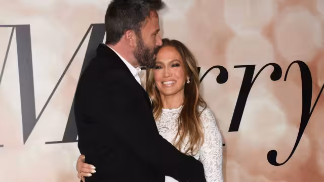 Jlo y Ben Affleck se comprometieron hace algunos días con un gran anillo, ahora estarían firmando sus acuerdos prematrimoniales
