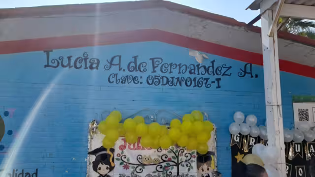 Val Elizondo, madre del menor, denunció al Jardín de Niños Lucía A. De Fernández Aguirre, ubicado en Torreón, Coahuila, por discriminar a su hijo.