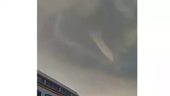 Tornado azota a Guamúchil, Sinaloa; se genera pánico en la ciudadanía Tornado azota a Guamúchil, Sinaloa; se genera pánico en la ciudadanía