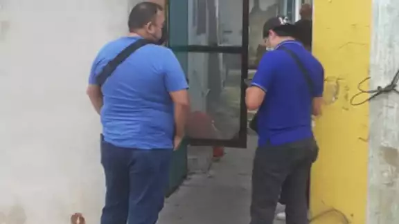 En el lugar se informó que la mujer padecía diabetes, así como problemas en sus riñones En el lugar se informó que la mujer padecía diabetes, así como problemas en sus riñones