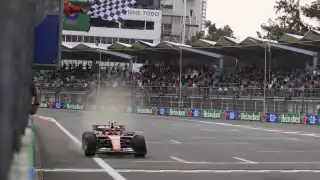 Ferrari gana en México después de 34 años: Sainz triunfa, Checo Pérez último