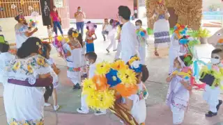 El jardín de niños de Kantunilkín celebró el Día de Muertos con diversas actividades