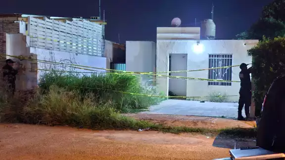 El hombre quedó tendido en la terraza en su casa en Mérida El hombre quedó tendido en la terraza en su casa en Mérida