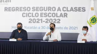 El mandatario participó en un enlace a nivel nacional ante el regreso a clases