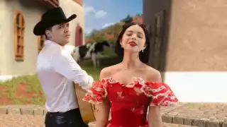 Ángela Aguilar revela como consiguió el dueto con Christian Nodal