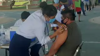 La vacunación contra el COVID se mantuvo hasta que se acabaron las dosis enviadas al municipio de la Zona Maya de Quintana Roo