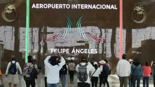 Mediante sistemas electrónicos y automatizados se reducirá el tiempo de espera de dos a una hora para vuelos nacionales, y de tres a dos horas para los internacionales.