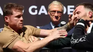 El boxeador mexicano resultó ileso en la pelea