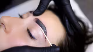 Maquillaje de ceja