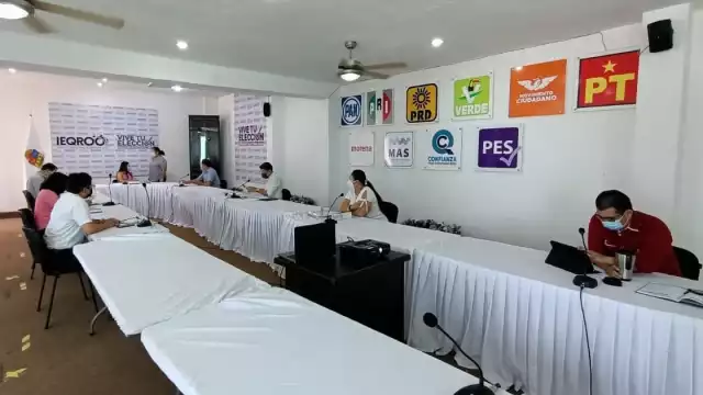 Para que los debates se puedan realizar, se deberá al menos contar con dos solicitudes de intención de las y los candidatos en cada municipio