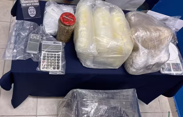Aseguran a sujeto con seis paquetes con posibles narcóticos