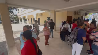 Despiden a más de 100 trabajadores de servicios de salud de Playa del Carmen