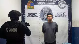 Detienen a veracruzano por narcomenudeo y a quintanarroense por intento de robo en Playa del Carmen