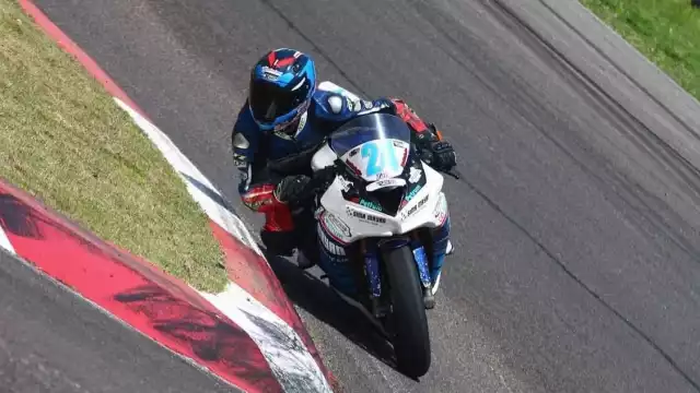 La carrera se inclusive se llevaría a cabo aún bajo la lluvia, sin embargo, podría posponerse únicamente por encharcamientos en la pista