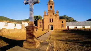 Con una misa en el templo Sagrado Corazón de Jesús, la comunidad jesuita despidió a los sacerdotes asesinados